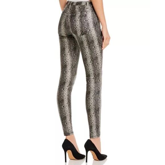 Hue Python Jeans Women XL Gray Reptile Snake Skinny Ankle Denim Leggings Stretch - Picture 1 of 16